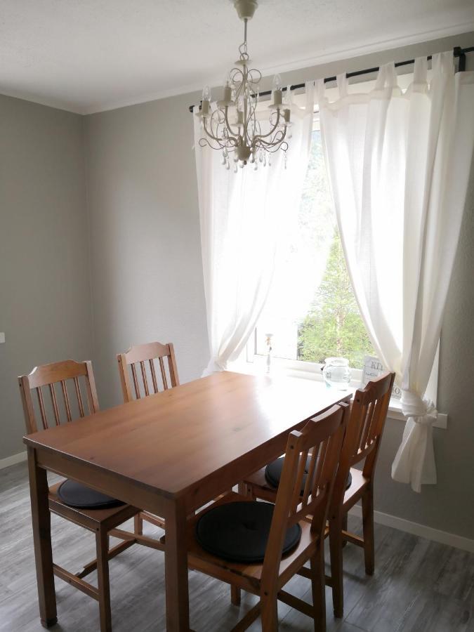 Old School Pa Eidslandet - Exclusive Apartment Экстерьер фото